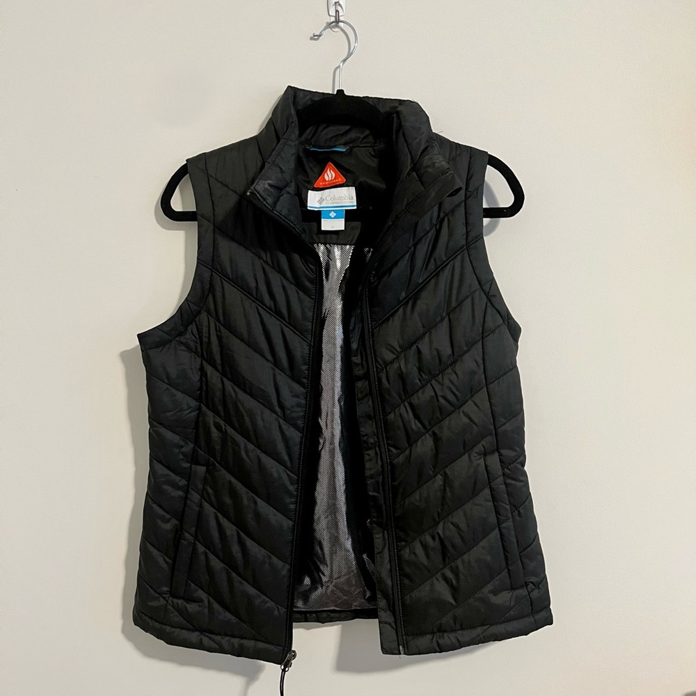 Columbia Puffer Vest